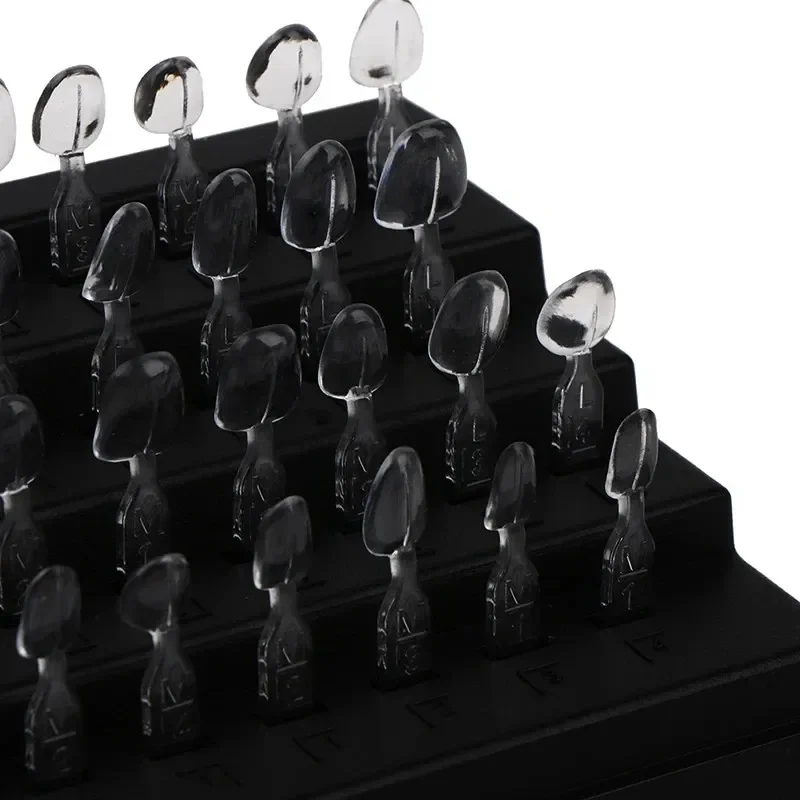 32 szt. Zestaw form do licówek – Teeth Whitening Moulds recenzja i cena
